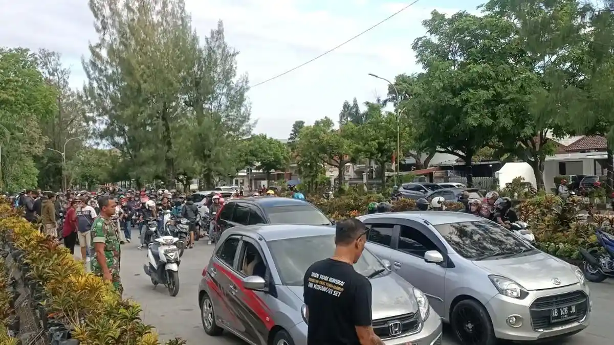 Ratusan Suporter Persis Solo Berangkat ke Jogja, Diundang PSIM Yogyakarta Hadiri Doa Bersama