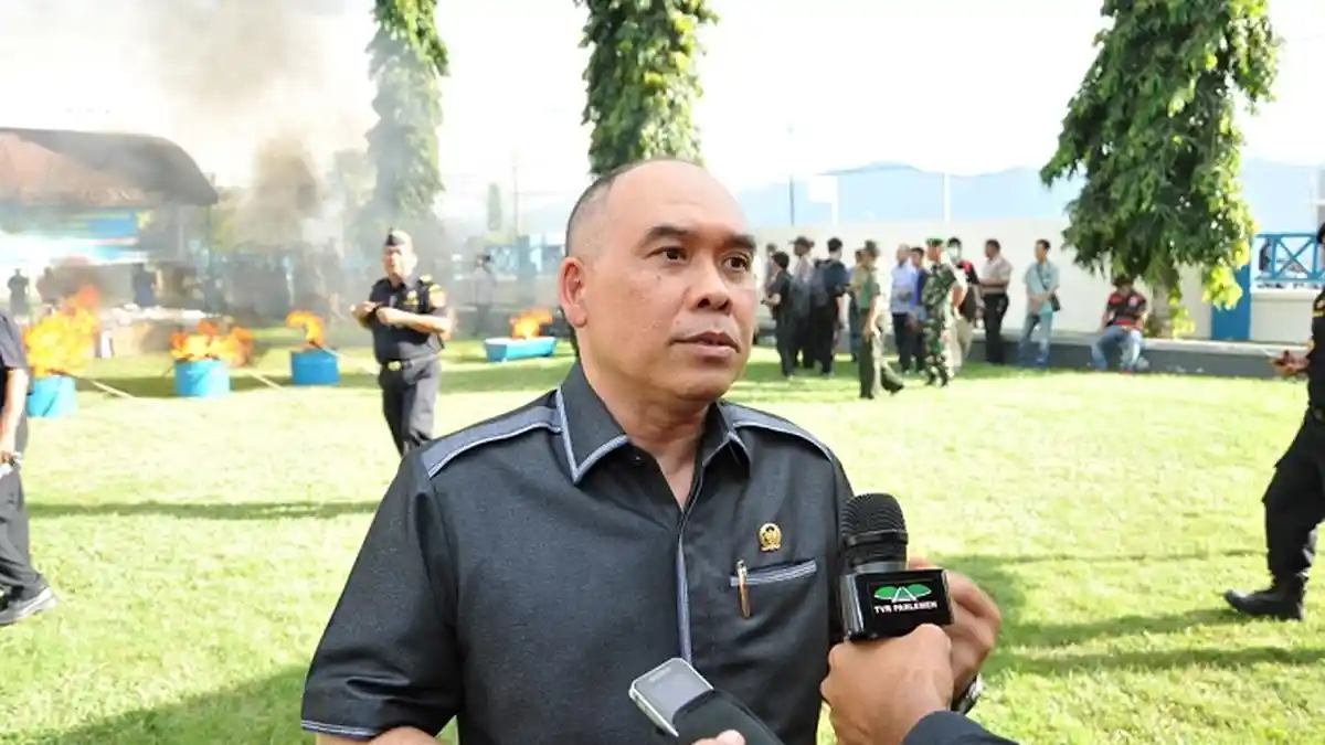 Heri Gunawan : “Pendapatan dari Bea-Cukai Palu Belum Maksimal”