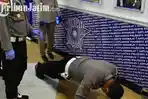 berita-sidoarjo-anggota-polisi-polresta-sidoarjo-kena-sanksi-push-up.jpg