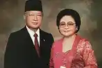 soeharto-dan-tien-soeharto.jpg