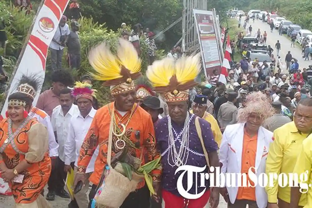 KorZa Mendaftar di Hari Pertama Pendaftaran Pilkada Maybrat 2024, Ada Berkas Belum Lengkap