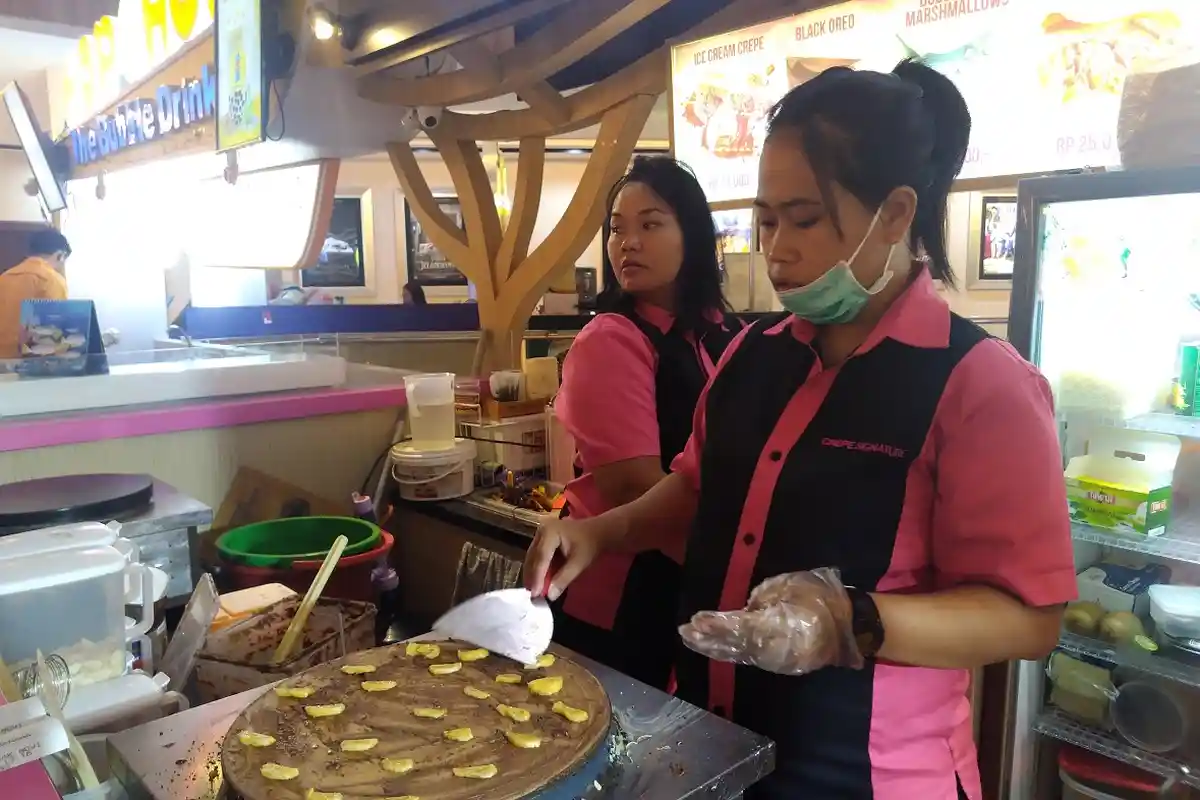 Mau Coba Crepe Signature Aneka Rasa di Semarang? Kriuknya Bikin Nagih