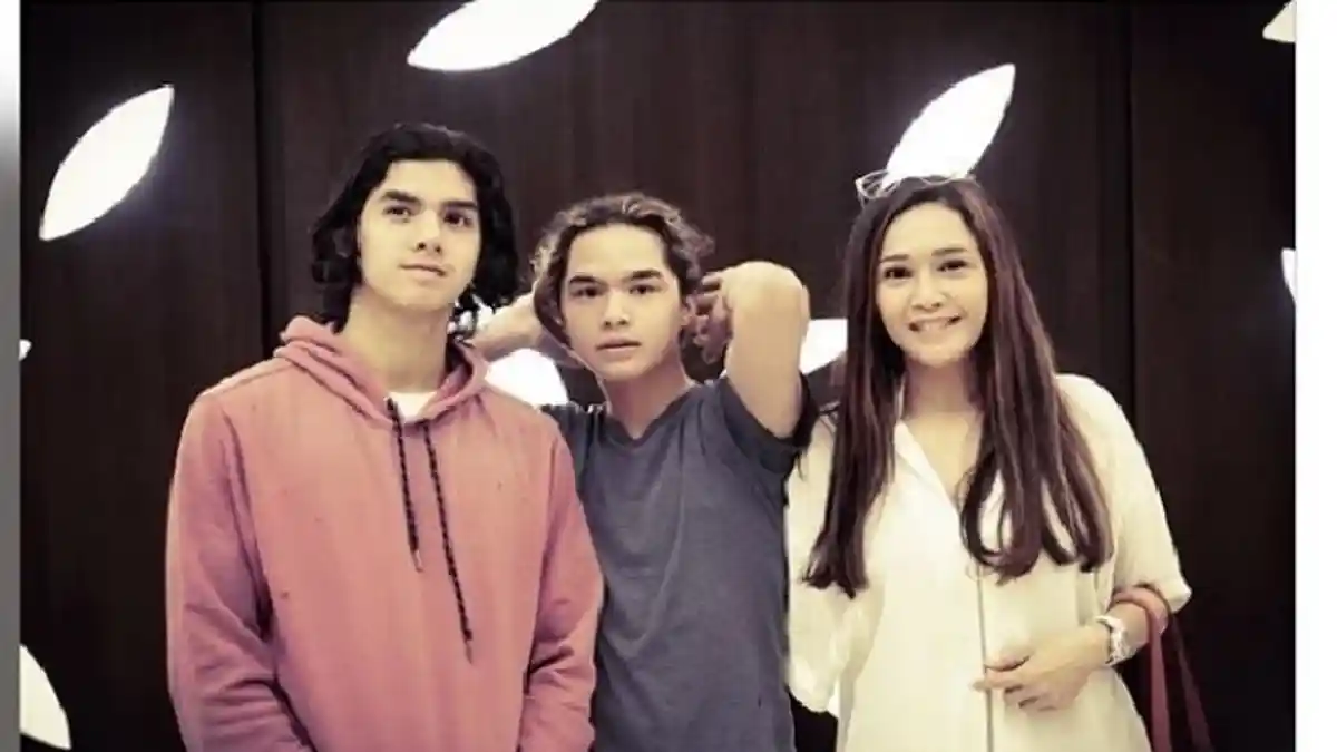 Viral Video Al dan Dul Menangisi Ahmad Dhani di Panggung Konser Dewa, Ini Respon Maia Estianty