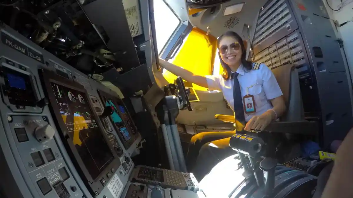 Kisah Melati Jadi Perempuan Berprofesi Pilot, Begini Pengalaman yang Tak Terlupakannya