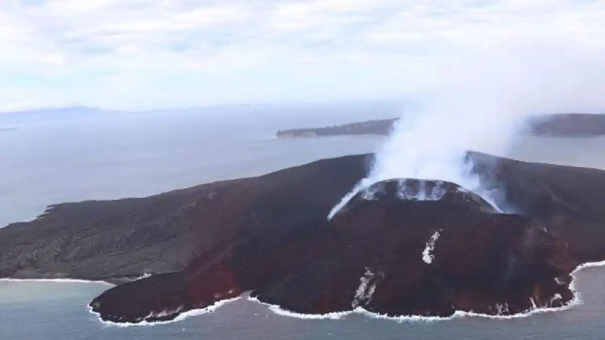 Tak Semua Tahu, Belasan Ribu Gunung Berapi Bawah Laut Ditemukan Para Ilmuwan, Ada di Mana Lokasinya?