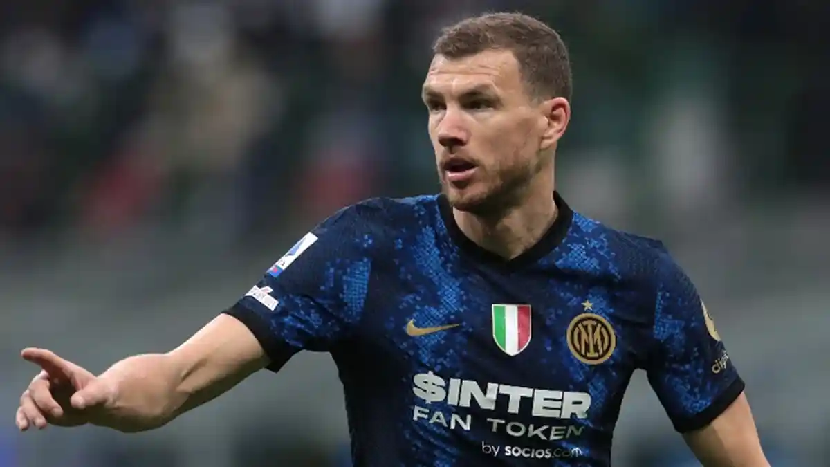 Momen Edin Dzeko Justru Ajak Ribut Tifosi Juventus, Inter Milan Jaga Asa Scudetto