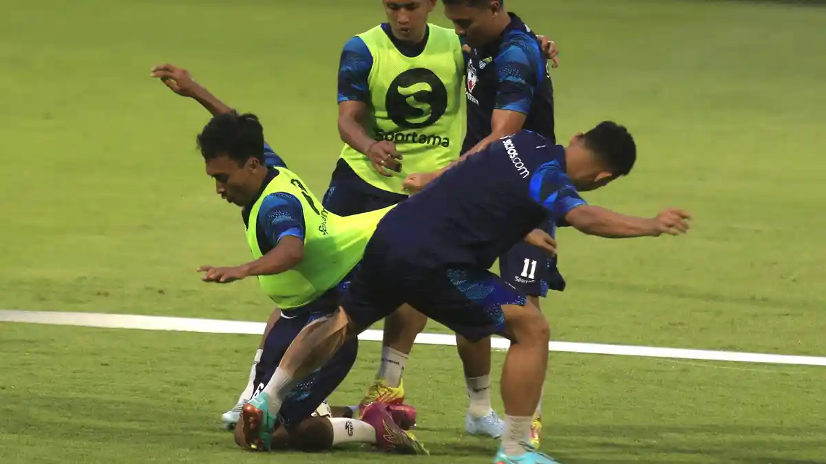 LINK Live Streaming Persib Bandung vs Dewa United: Gelandang Muda Ini Anggap Pertandingan Besar