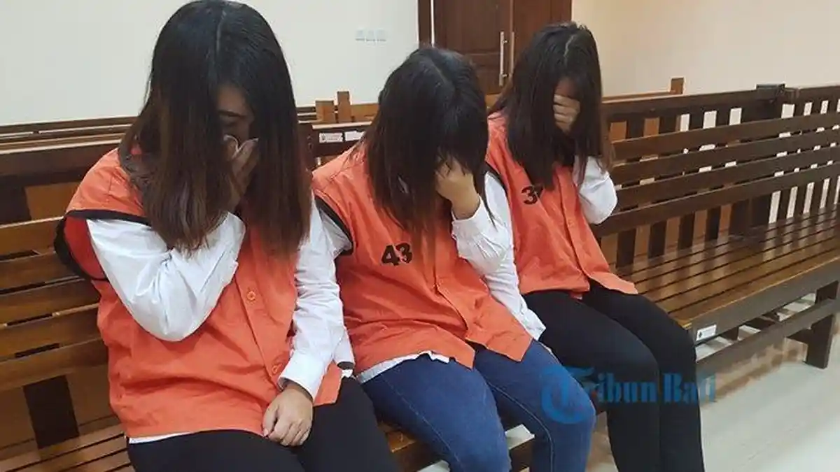 Tipu Pemilik Rumah Makan Rp 650 Juta, 7 WNA China Divonis 3 Bulan dan Diminta Pulang ke Negaranya