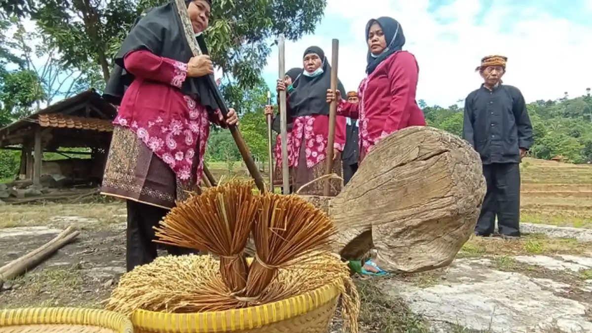BPNB Jabar Gali Nilai Seni Budaya Tutunggulan Hingga Ritus Seka Banda Gunung Padang