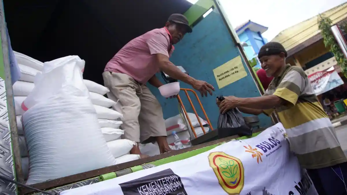 Harga Beras Melonjak Naik, Bulog Lakukan Operasi Pasar di Gunungkidul