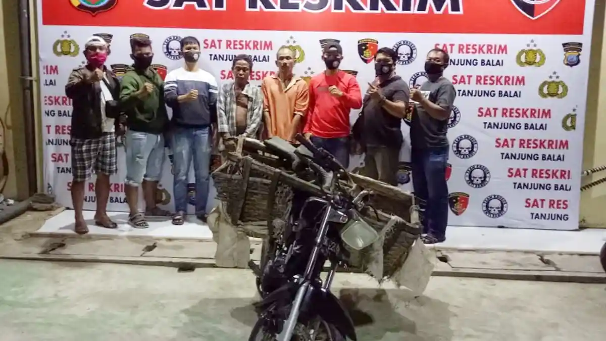 Kawanan Pencuri Lembu Ditangkap, Satu Orang Dijemput dari Warung Tuak