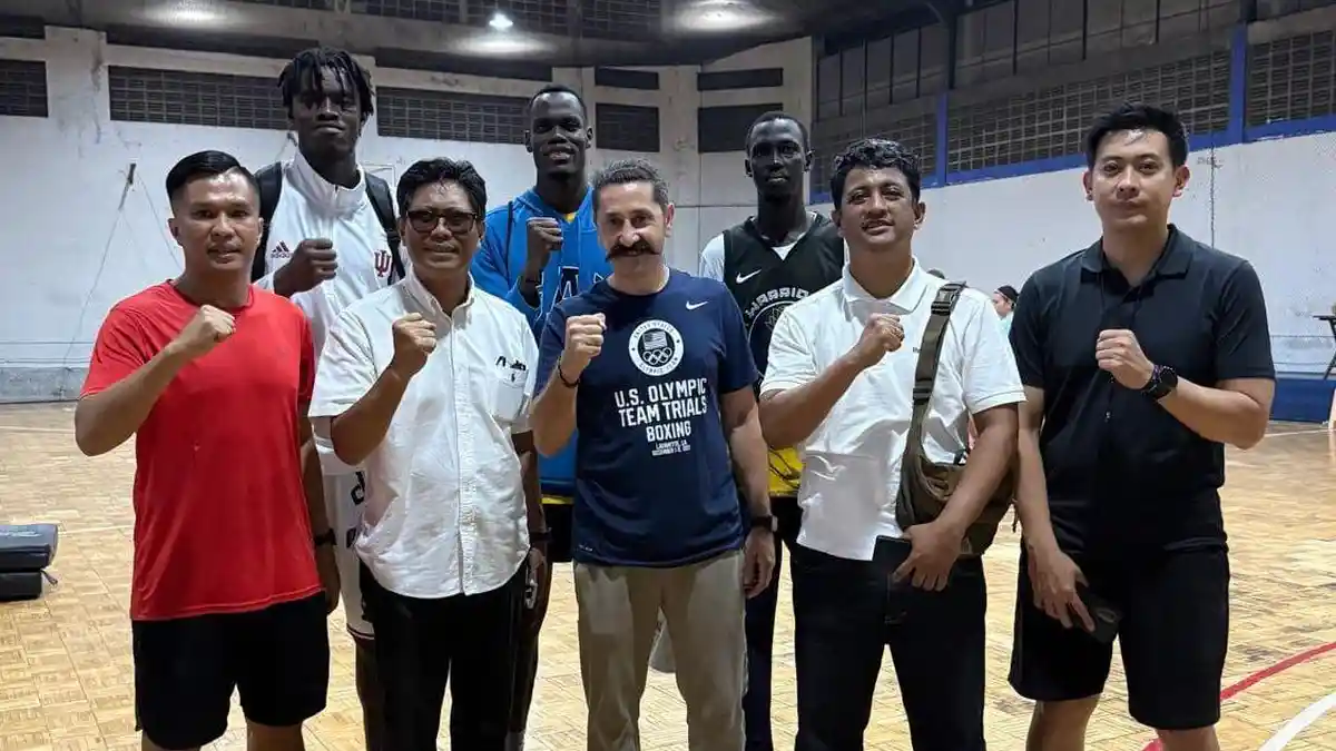 UKSW Sambut Mahasiswa Asing Berbakat Asal Afrika, Sinergikan Pendidikan dan Prestasi Olahraga Basket