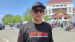 Ketua-FSPMI-Batam-Yafet.jpg