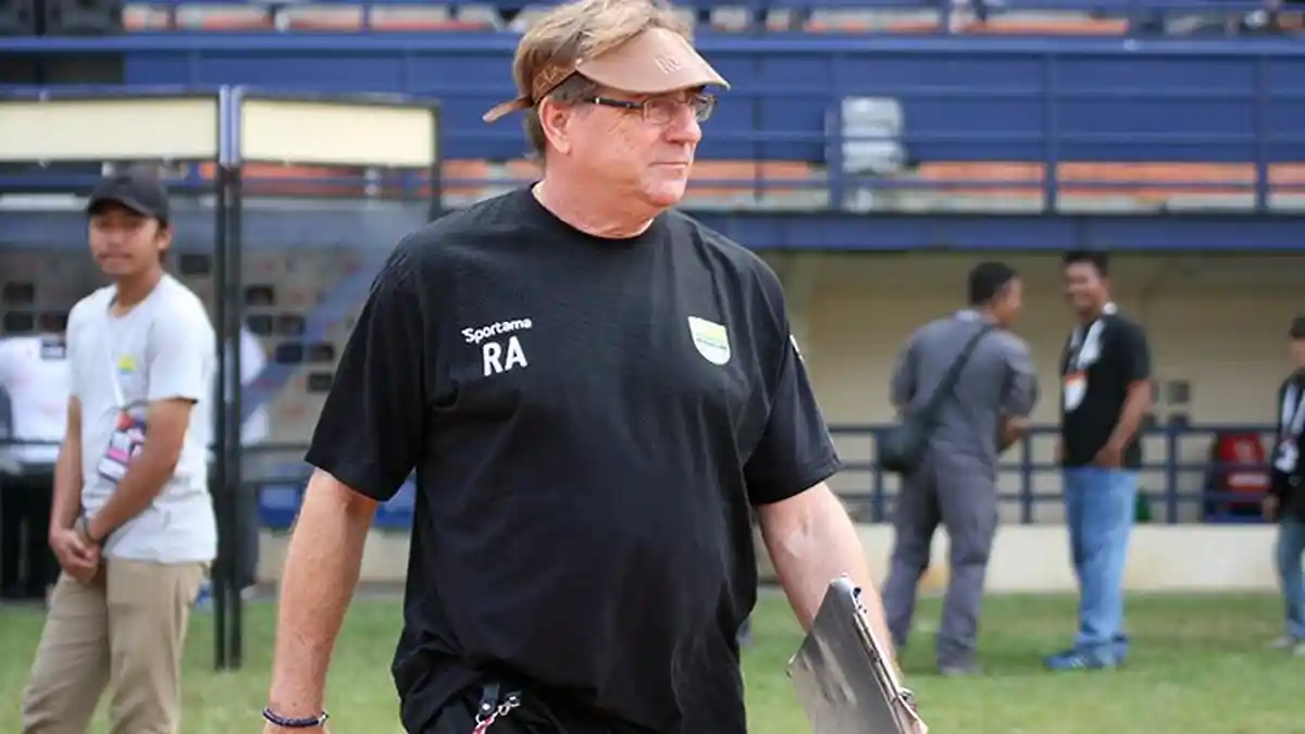 Jadwal Piala Indonesia 2019 Belum Jelas, Robert Alberts Bandingkan dengan Kompetisi Luar Negeri