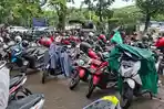 Langgar Aturan, ASN DKI Parkir  Kendaraan di IRTI Monas, Pramono Anung Ancam Tindak Tegas