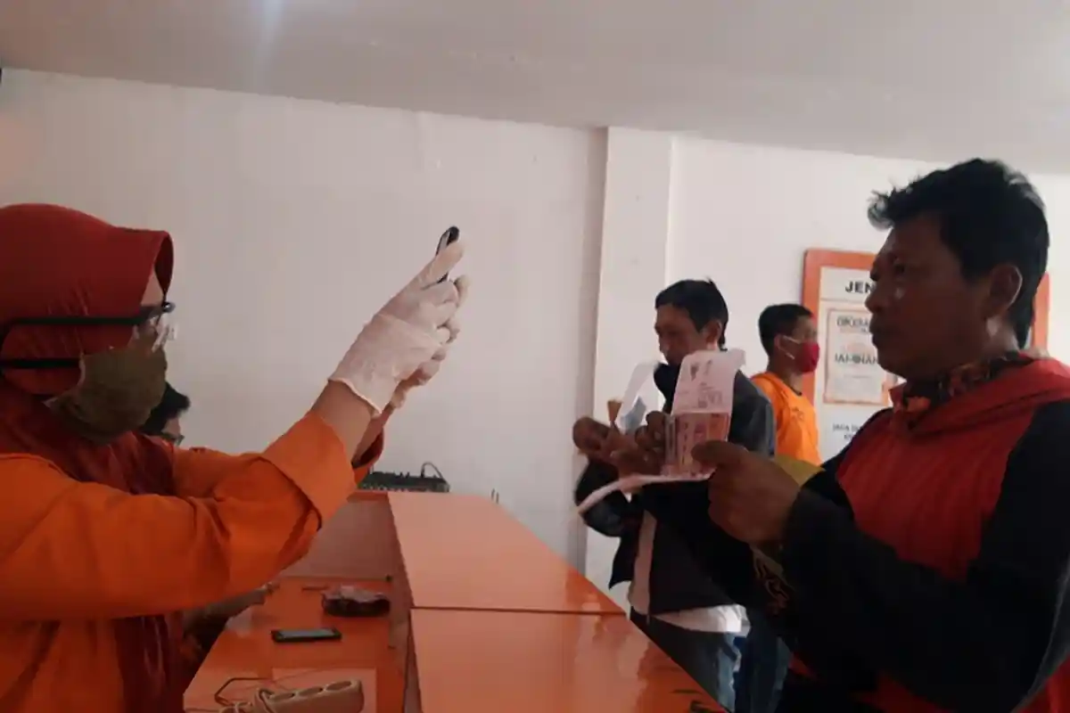 Terakhir Besok Rabu, BST Kemensos Tahap Tiga di Kantor Pos Semarang, Hangus Jika Tidak Diambil