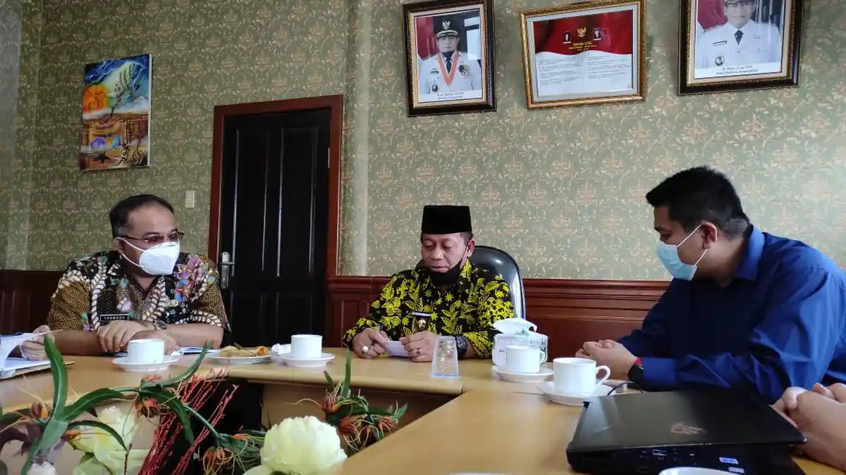 Plt Wali Kota Tanjungbalai Ajak Warga Ikuti Prokes