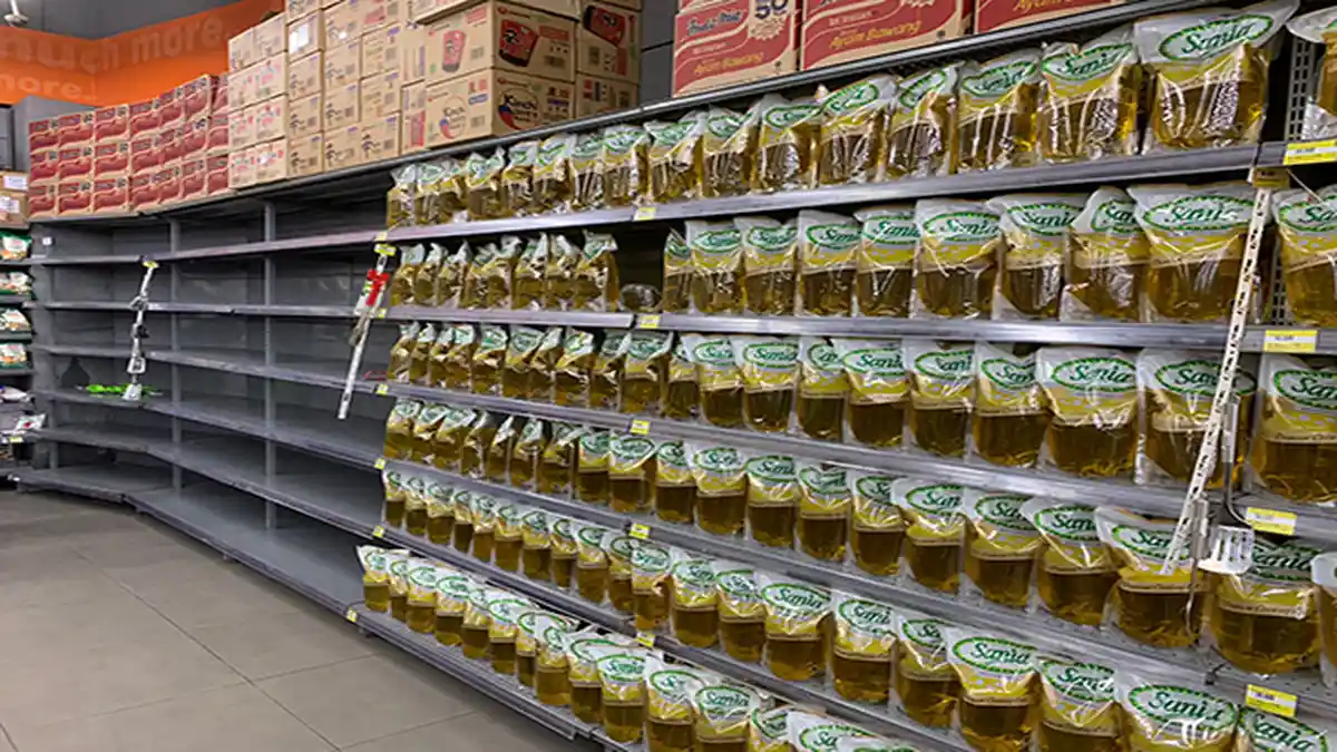 Harga Minyak Goreng Mulai Naik, Segini Harganya di Hypermart Ayani Mega Mall Pontianak