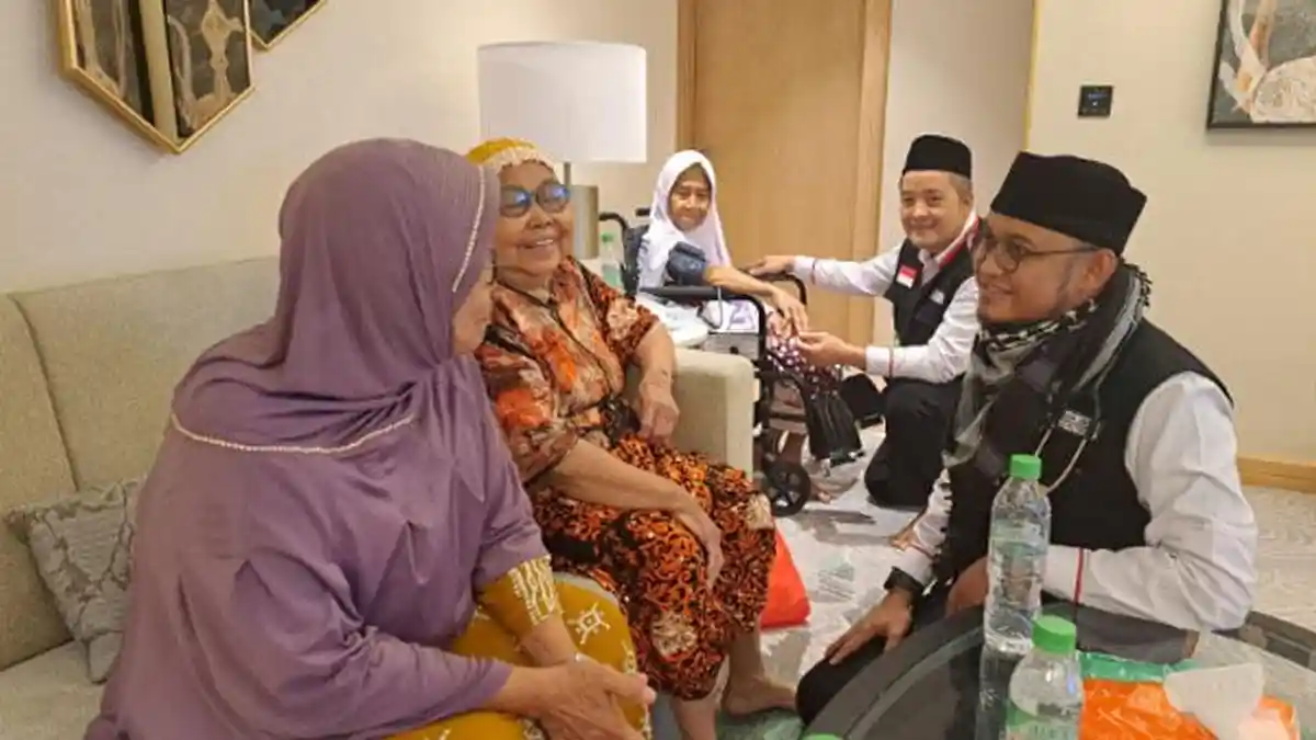 Hotelnya Dekat Masjid Nabawi, Jemaah Haji Lansia Indramayu Merasa Lebih Sehat, Ibadah Pun Semangat