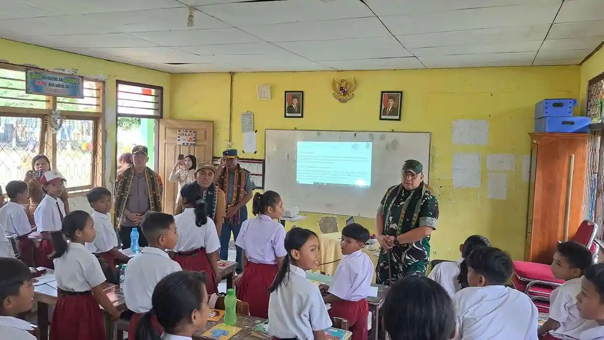 Bupati Manggarai Barat Minta Murid Melapor Jika Temukan Makanan MBG Tak Layak  