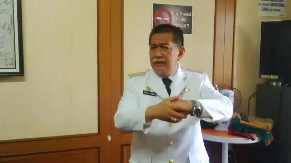 Giliran Wakil Gubernur Jawa Barat Buka Suara Soal Konflik Sampah