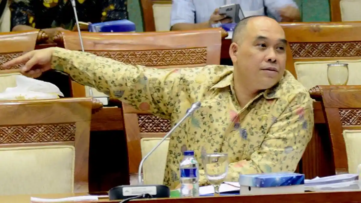 Heri Gunawan: Cermati Agenda Tersembunyi Dari Pembentukan Holding BUMN Perbankan