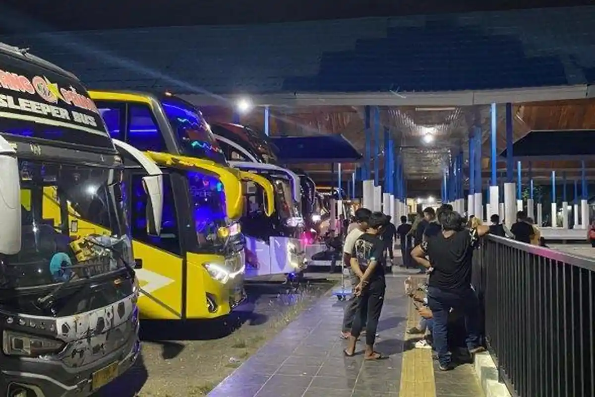 1.395 Penumpang Datang ke Mamuju Sulbar Via Terminal Bus Selama Arus Balik Lebaran 2025