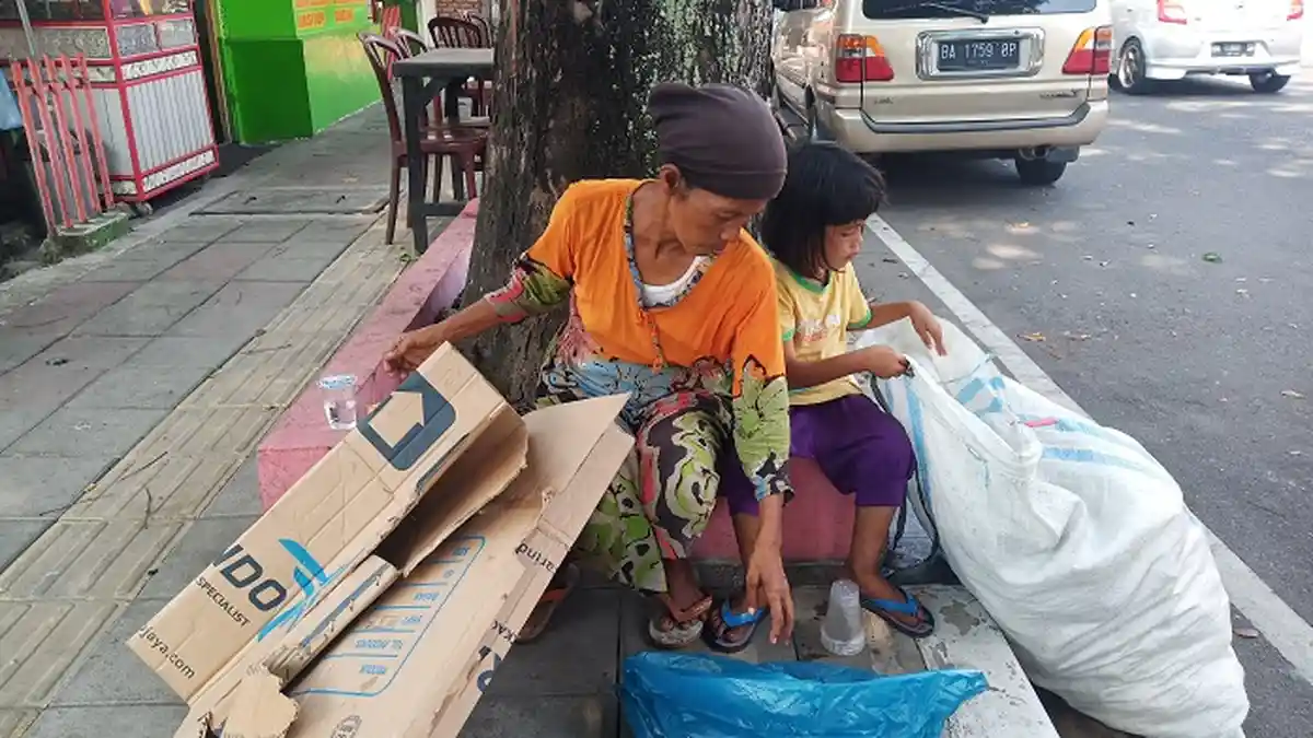 POPULER SUMBAR - BMKG Minangkabau Ungkap Penyebab Cuaca Panas| Kisah Nenek Fatmawati