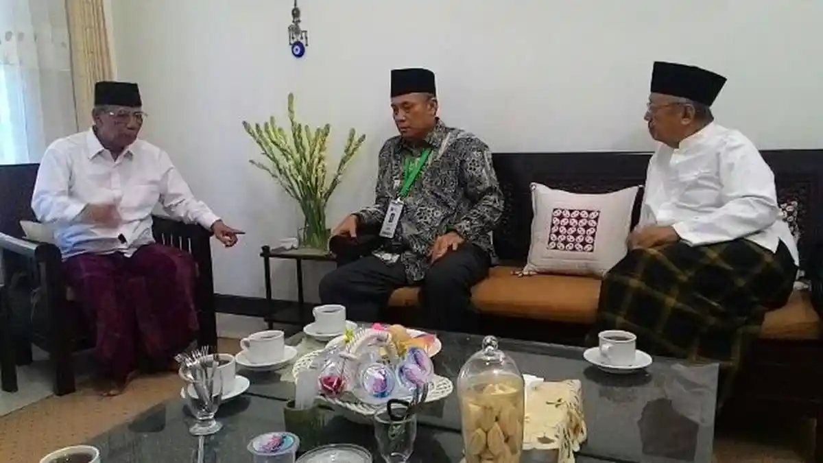 Pertemuan Sinta Nuriyah, Gus Solah, Asad, Hasyim Selesai Tanpa Pernyataan
