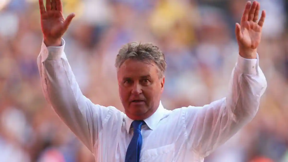 Hiddink: Chelsea Bukan Klub Besar Lagi