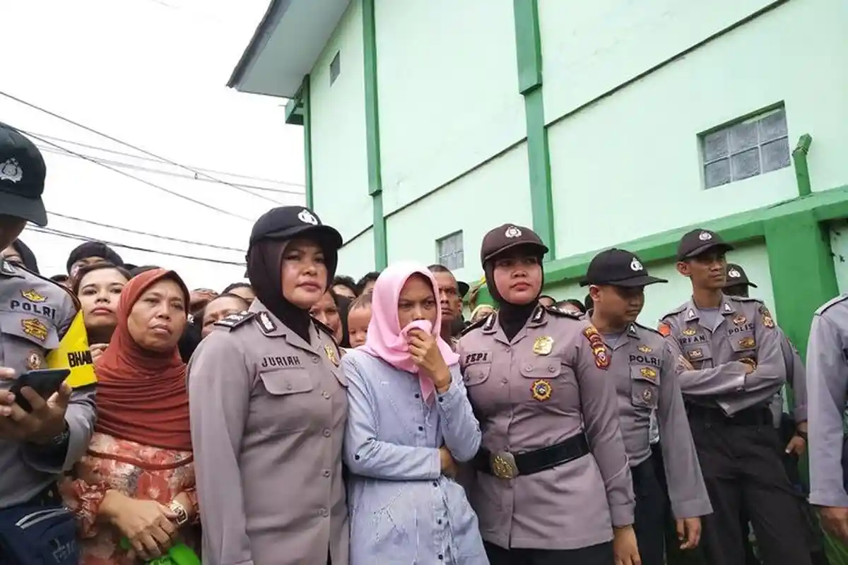 Tangis Pilu Wati Lihat Cara Mantan Suami Tewaskan Putri Kandung: Sadis Sekali, Tega Bunuh Anak