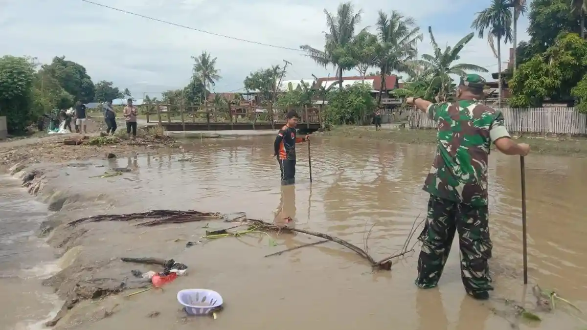 BNPB Ingatkan Warga Waspadai Longsor, Banjir dan Cuaca Ekstrem Saat Musim Peralihan