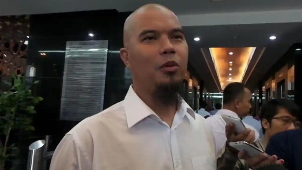 Jadi Tersangka Kasus Dugaan Ujaran Kebencian, Ahmad Dhani Belum Ditahan, Ini Penjelasannya