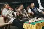 Iskandar-Wan-Hamzah-dan-Irving-Kahar-Arifin-diskusi-Siak.jpg