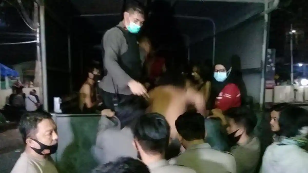 Jendral Lapangan Bar-Bar Sari Labuna Jadi Tersangka, Dampak Arak Keranda Bergambar Puan Maharani?
