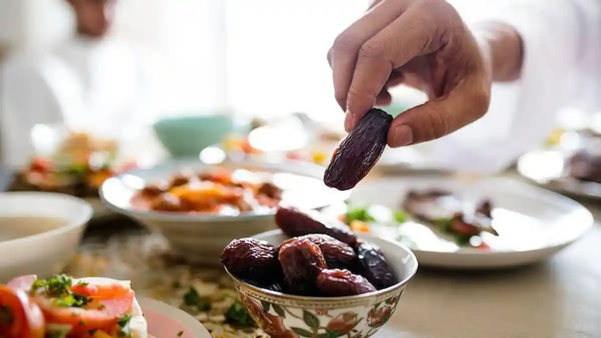 6 Makanan Sehat yang Bisa Disajikan saat Buka Puasa Ramadan