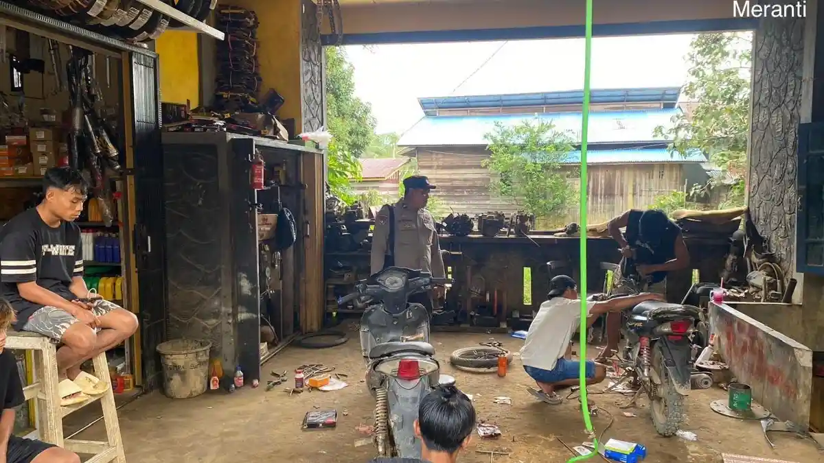 Suara Knalpot Bising Jadi Sorotan, Polisi Datangi Bengkel Beri Imbauan pada Pemilik Bengkel