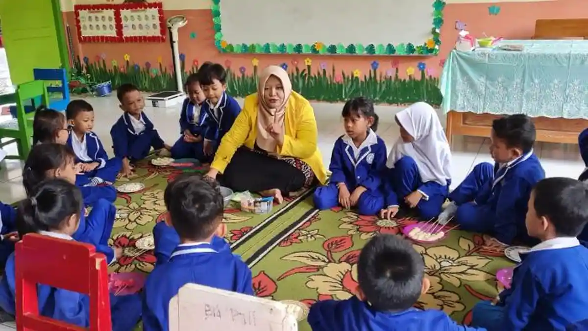 UT Purwokerto Monitoring Ujian Praktik Pembelajaran PKM PAUD