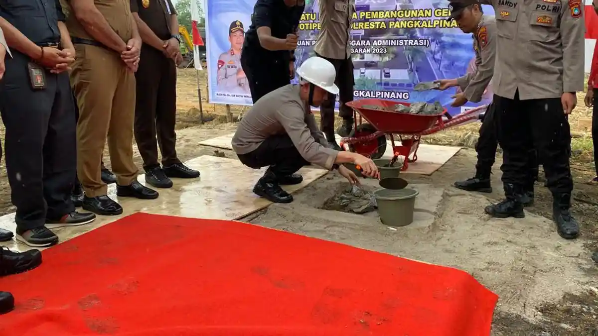 Peletakan Batu Pertama Satpas Prototype, Kapolresta Pangkalpinang ...