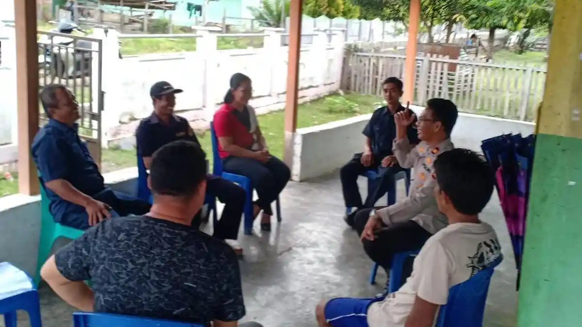 Jumat Curhat, Warga Desa Binsil Banggai Keluhkan Jembatan Rusak