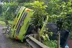truk-terguling-di-desa-samsam-tabanan-diduga-tak-kuat-menanjak.jpg