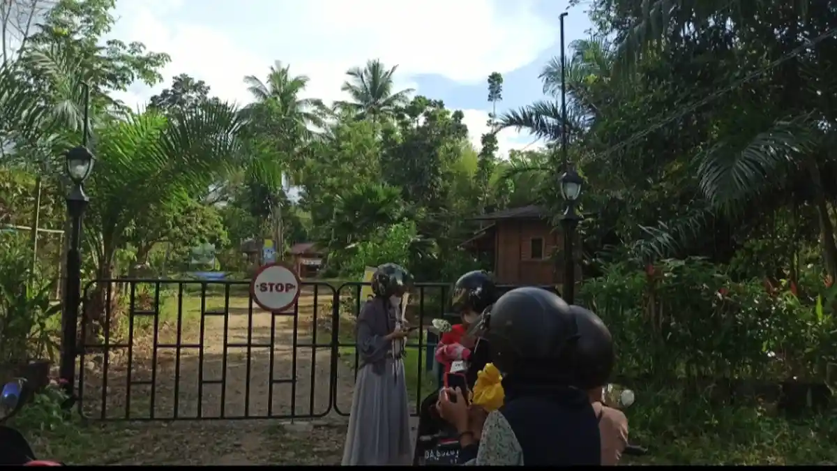 Goa Limbuhang Haliau dan Baruh Bunga HST Tutup, Pengunjung Terpaksa Balik Kanan