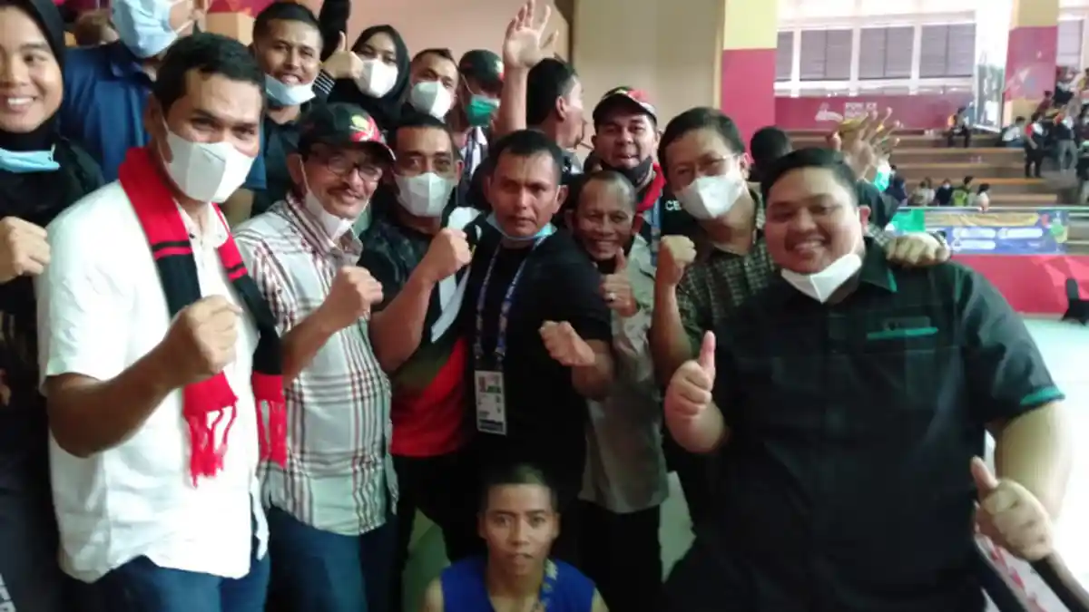 Dua Atlet Putri Aceh Melaju ke Final PON Papua 2021, Begini Komentar Pelatih Muaythai Syarwan Saleh