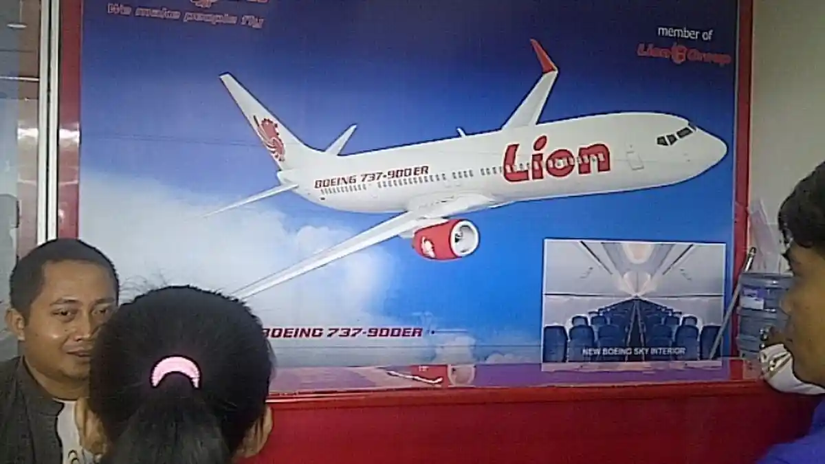 Loket Lion Air Dibuka Tapi Petugasnya Tidak ada