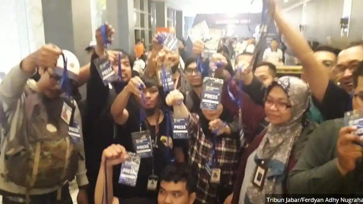 Launching Persib Diboikot Wartawan dan Kecewakan Bobotoh, Umuh Muchtar Tak Mau Bicara Juara