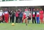 Tiffany Marie Roberts Sahaydak Pemain Bola Wanita
