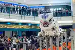 Pertunjukan-Barongsai-Tonggak-di-Atrium-Mal-Ratu-Indah-MaRI-b.jpg