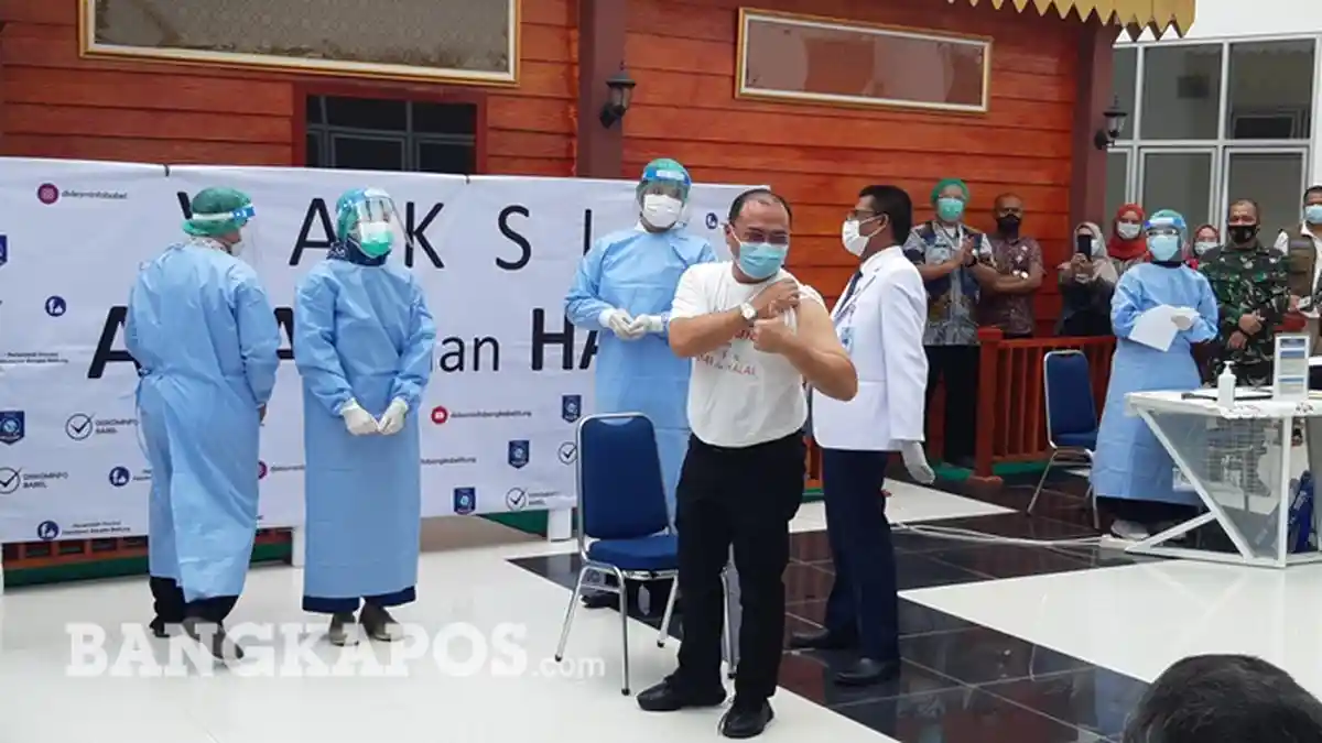 Sebanyak 3.017 Nakes Sudah Divaksin, 125 Ditunda dan 158 Batal, Ini Alasannya