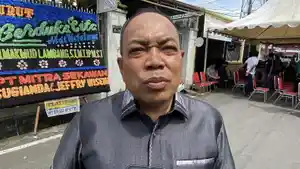 20260212-Ketua-Apindo-Sulsel-Suhardi-melayat.jpg