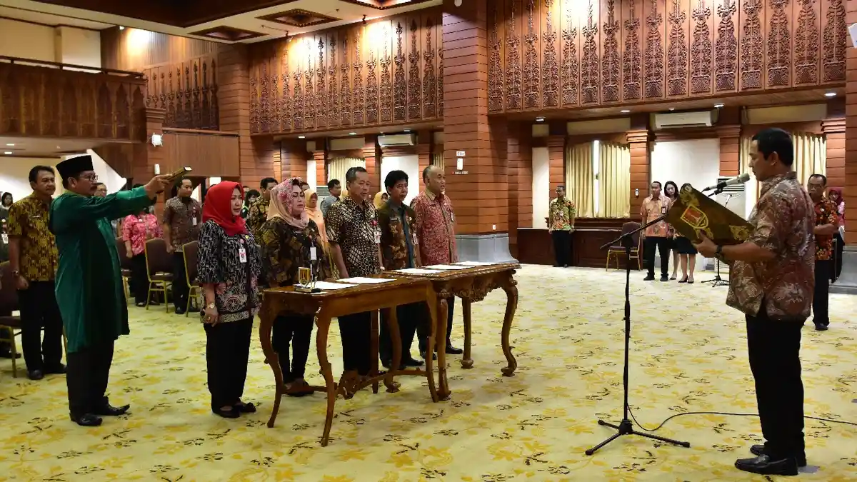 Lima Pejabat Eselon II Dimutasi, Wali Kota Semarang Minta Tancap Gas